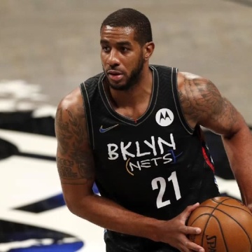 阿尔德里奇宣布退役