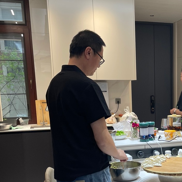 腰突老张和他的朋友们 群聊头像