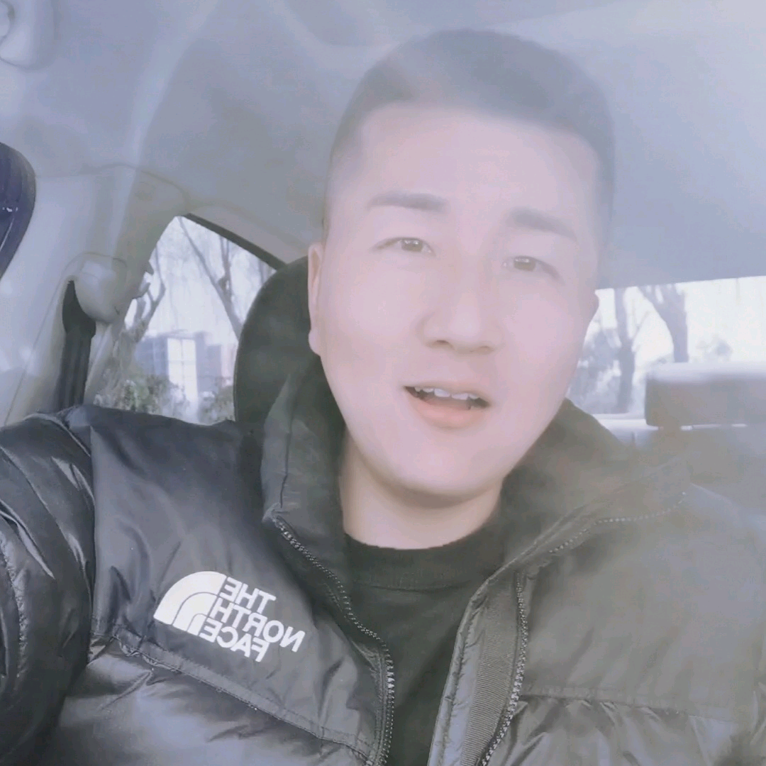 Z丶张十八的粉丝1群 群聊头像