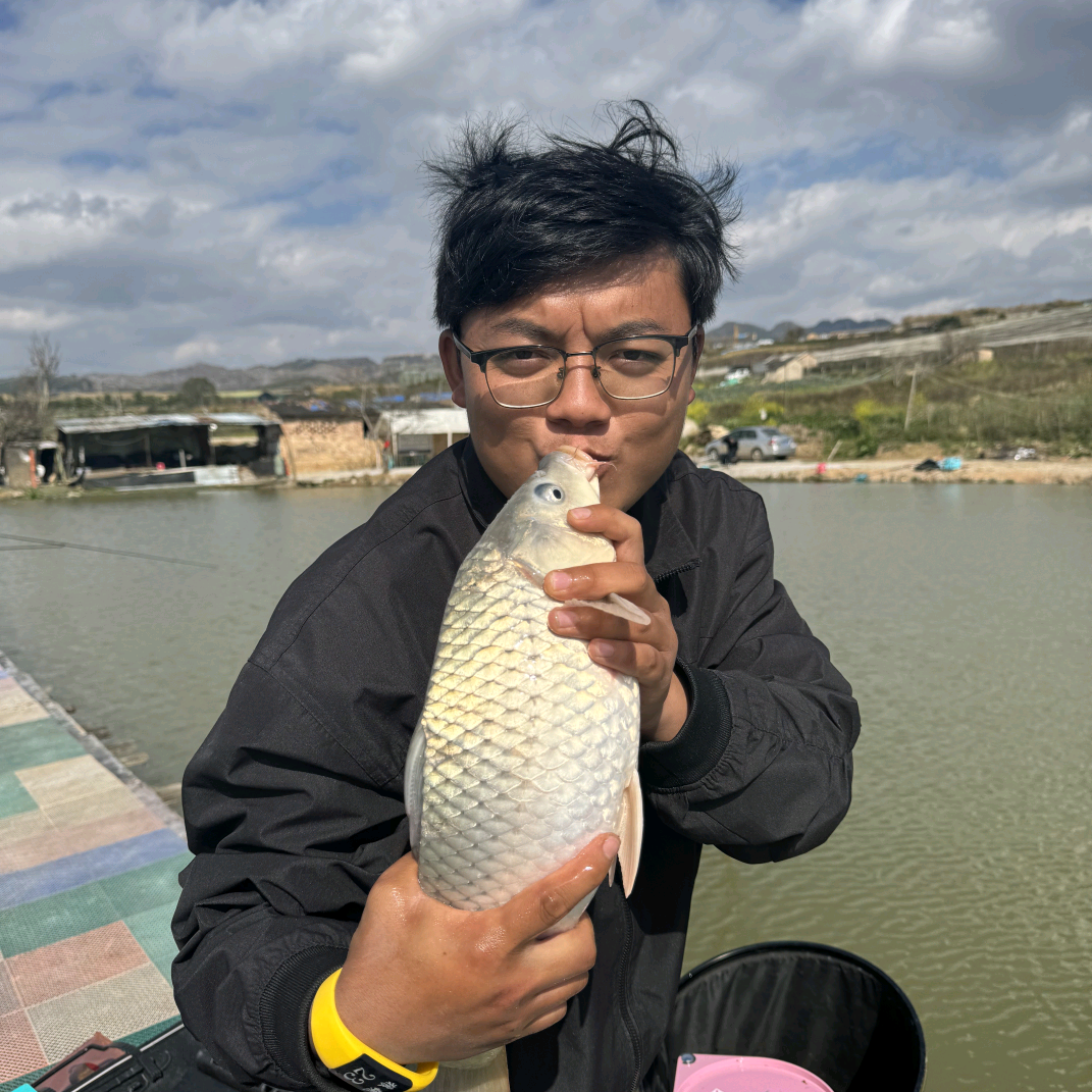 啊峰钓鱼群 群聊头像