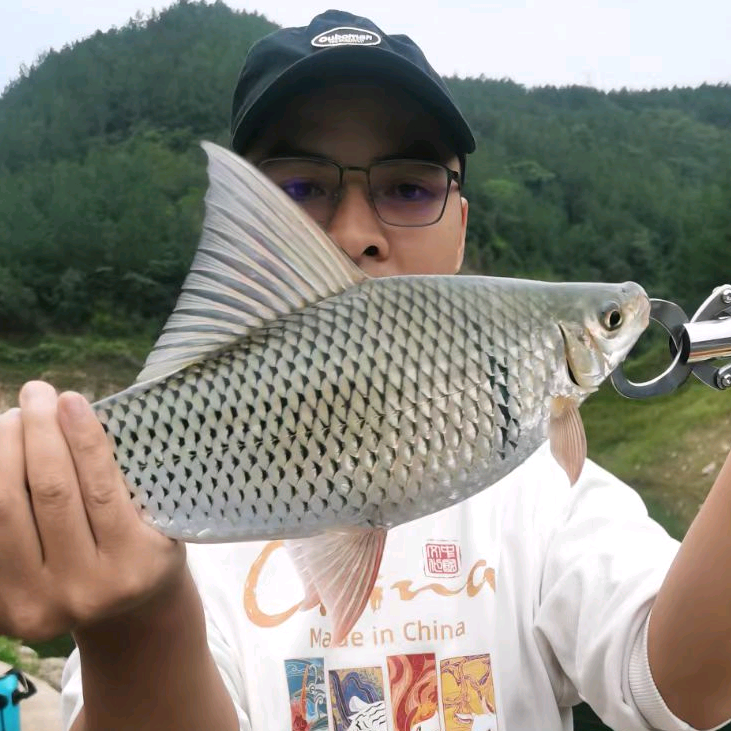野钓分享群 群聊头像