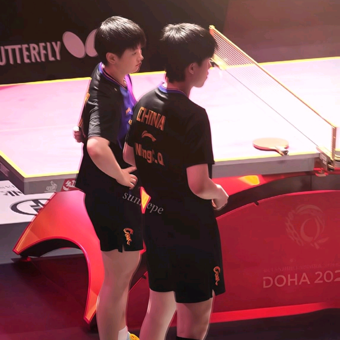 健康涨球🏓🇨🇳 群聊头像