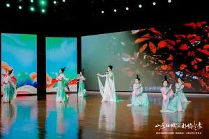 红韵绿景古味交融!新县发出冬季旅游邀约