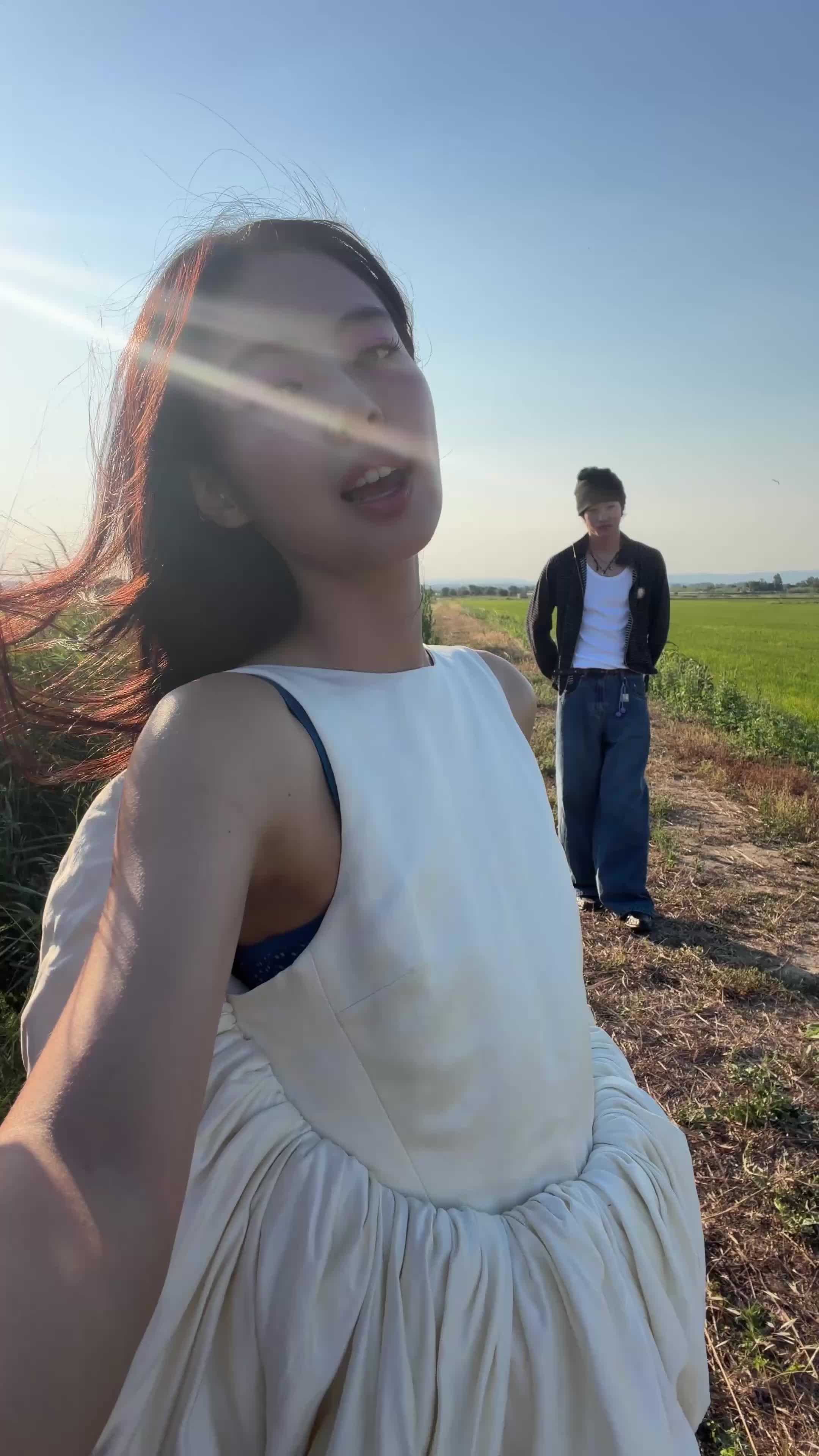 JENNIE预告新歌MV